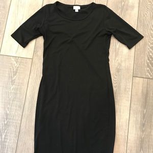 **SOLD** Classic black lularoe dress